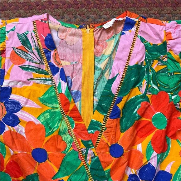 GB TROPICAL FLOWER PRINT WRAP FRONT ROMPER - Picture 3 of 5